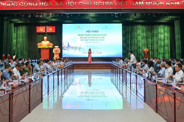Toàn cảnh hội thảo.