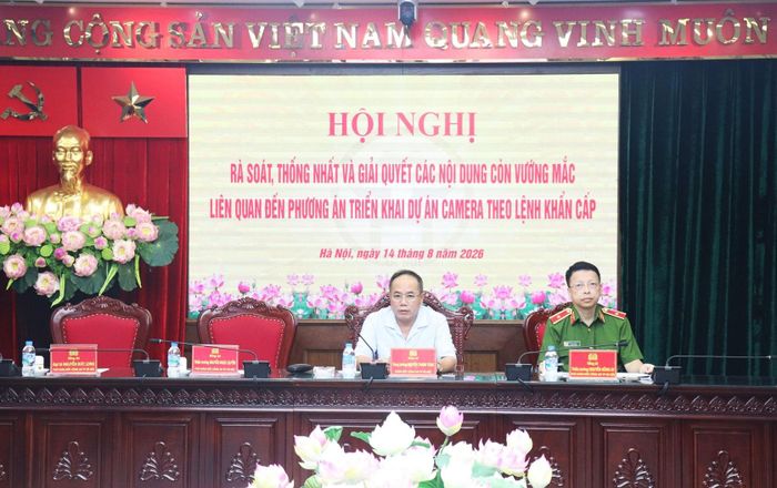 Giám đốc Công an Thành phố, Trung tướng Nguyễn Thanh Tùng phát biểu tại hội nghị