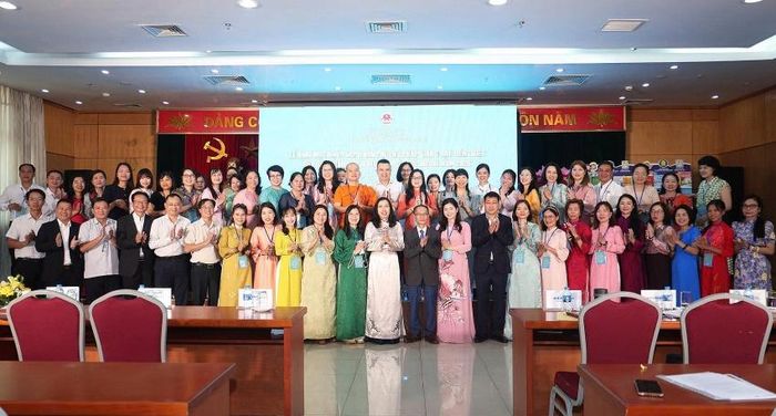 Lễ Khai mạc Khoá tập huấn phương pháp giảng dạy tiếng Việt cho giáo viên người Việt Nam ở nước ngoài năm 2026 (Ảnh: UBNN về NVNONN)