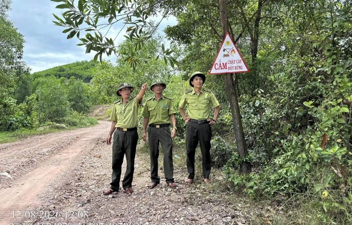 Lực lượng Kiểm lâm Tp. Huế luôn tăng cường tuần tra, kiểm tra, sẵn sàng lực lượng, phương tiện chữa cháy...