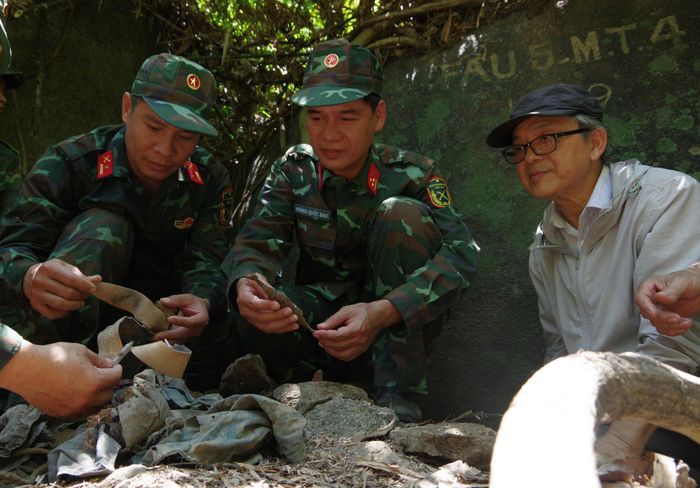 Nhiều di vật được tìm thấy ở hang Đá Mái. (Ảnh: Quang Cường)