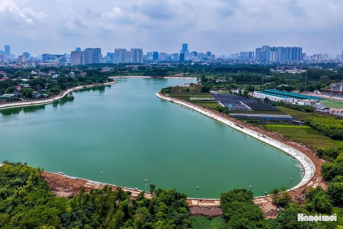 Theo thiết kế, một hướng thoát nước của hồ được kết nối với tuyến cống trên đường Phố Viên, từ đó dẫn nước ra sông Nhuệ. Trong những đợt mưa lớn gần đây, công trình đã bước đầu phát huy hiệu quả, góp phần giảm áp lực cho hệ thống thoát nước hiện hữu và xử lý các điểm thường xuyên úng ngập, trong đó có khu vực chợ Liên Mạc và tuyến trục Tây Thăng Long.