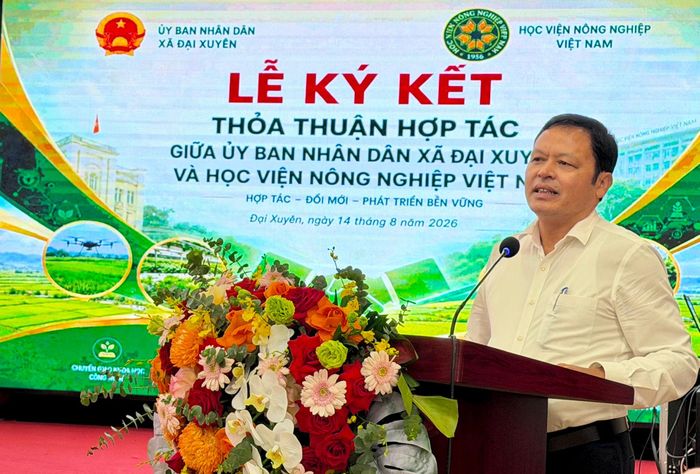 Phó Giám đốc Sở Nông nghiệp và Môi trường Hà Nội Tạ Văn Tường phát biểu tại Lễ ký kết. Ảnh: Vân Nga