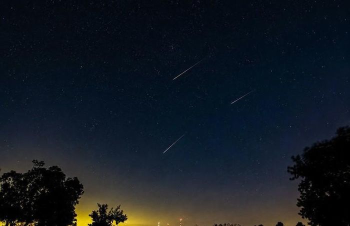 Mưa sao băng Perseids tiếp tục thắp sáng bầu trời đêm trong những ngày tới. Ảnh: VACA