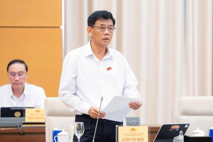 Chủ tịch Hội đồng Dân tộc Lâm Văn Mẫn. Ảnh: Media Quốc hội