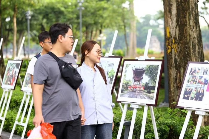 Mạch không gian trưng bày được chia thành các chuyên đề mạch lạc: từ hành trình 81 năm hào hùng hình thành, chiến đấu và trưởng thành của Công an Thủ đô