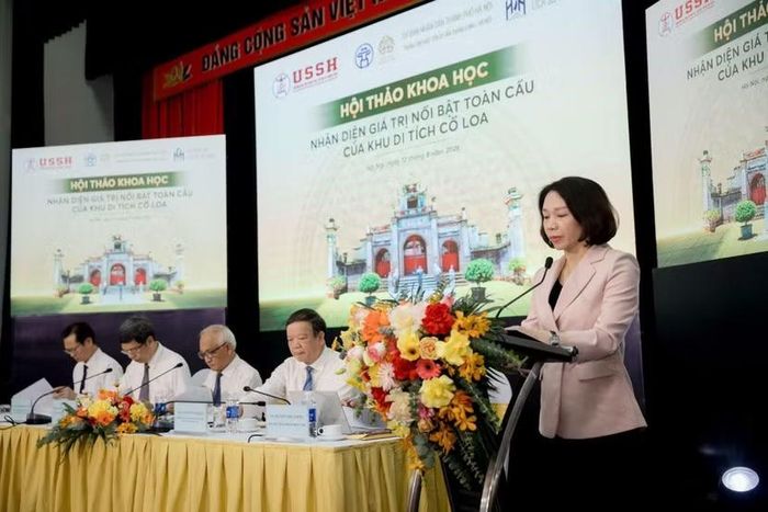 Bà Vũ Thu Hà chia sẻ tại hội thảo. (Ảnh: thanhcoloa.vn)