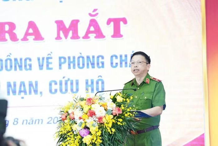 Thiếu tướng Nguyễn Hồng Ky, Phó Giám đốc CATP Hà Nội phát biểu tại lễ ra mắt