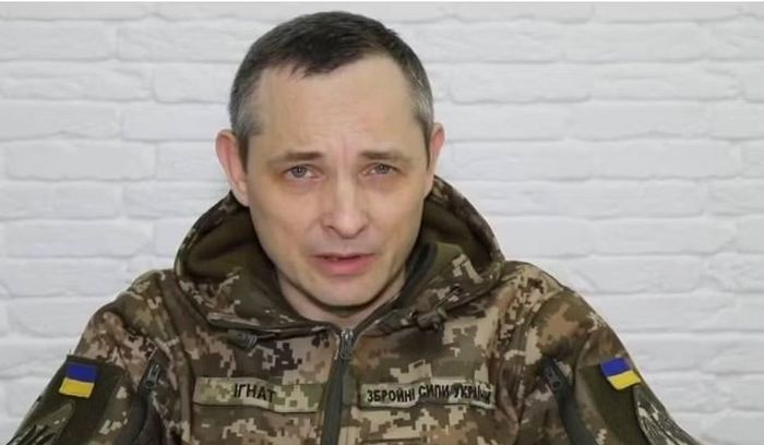 Ngày 13/8, ông Yuri Ignat, phát ngôn viên Bộ tư lệnh Không quân Ukraine, xác nhận lực lượng này đã ngừng công bố số tên lửa đạn đạo Nga phóng và bị đánh chặn trong các bản tin cập nhật hàng ngày. Lần gần nhất Ukraine đưa ra số liệu cụ thể là ngày 8/8.