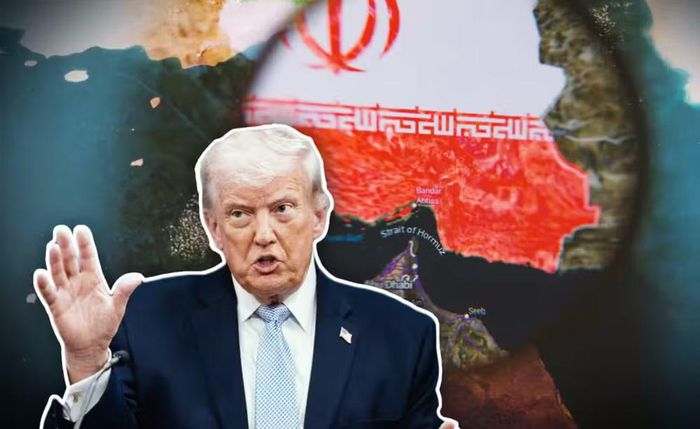 "Sau khi chúng ta hoàn tất đánh bại Iran, thì sớm thôi, tôi sẽ tuyên bố eo biển Hormuz là một phần lãnh thổ của Mỹ", ông Trump nói.