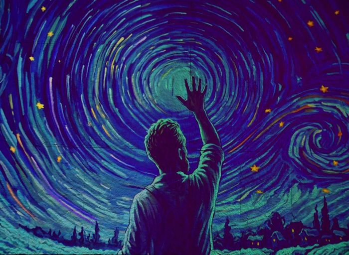 Bầu trời đầy sao – một trong những hình ảnh biểu tượng của Van Gogh – trở nên sống động trong không gian triển lãm.