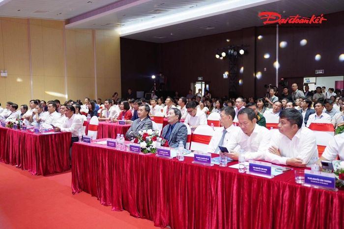 Hội nghị là diễn đàn khoa học chuyên sâu, quy tụ gần 50 đơn vị với hơn 700 đại biểu và 135 báo cáo viên, trong đó có 3 chuyên gia nước ngoài. Ảnh: UB