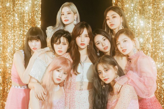  TWICE là một trong số ít nhóm nhạc nữ thành công ở Kpop. Ảnh: JYP Entertainment. 