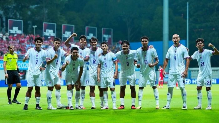 Poeiphimai lập cú đúp, Thái Lan đánh bại Singapore 3-1 ngay trên sân khách