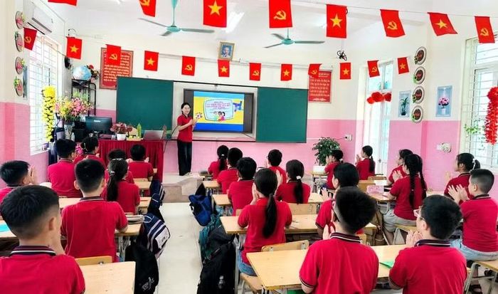 Trường Tiểu học Cao Xá đẩy mạnh ứng dụng công nghệ số trong dạy và học.