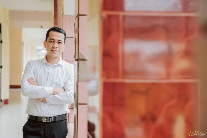 Thầy Trần Ngọc Điển.