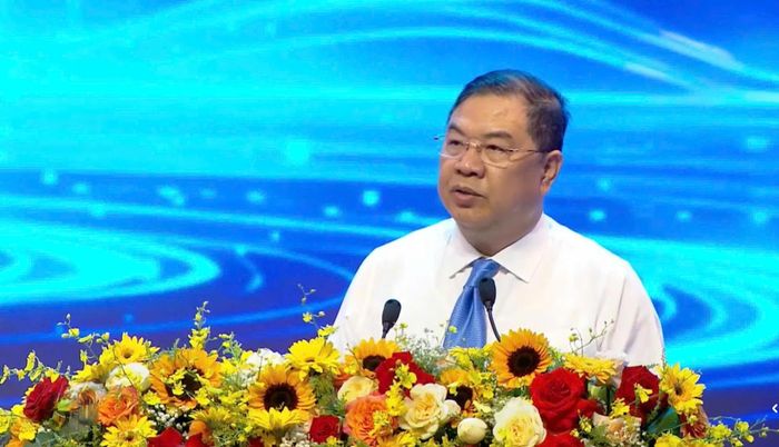 Phó Thủ tướng Thường trực Chính phủ Phạm Gia Túc phát biểu tại lễ kỷ niệm (Ảnh Vân Anh)