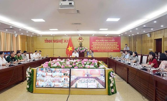 Hội nghị tổ chức trực tiếp và trực tuyến đến 130 xã, phường trên toàn tỉnh. 