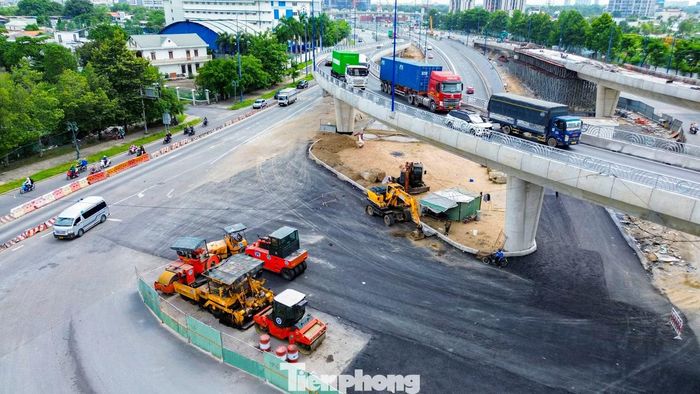 Hiện một số hạng mục đã hoàn thành và đi vào khai thác như nhánh cầu vượt N3 từ đường Mai Chí Thọ rẽ vào đường Đồng Văn Cống (hướng đi cảng Cát Lái).