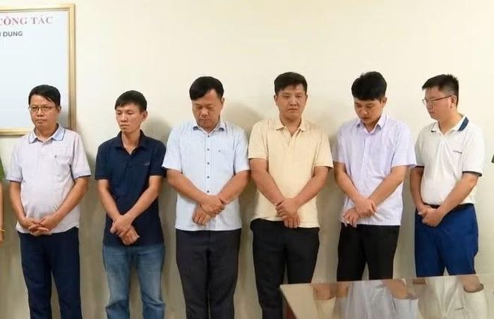 Các bị can bị khởi tố trong vụ việc.