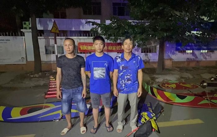 Ba người liên quan trong vụ việc bị công an mời làm việc ngay trong đêm.