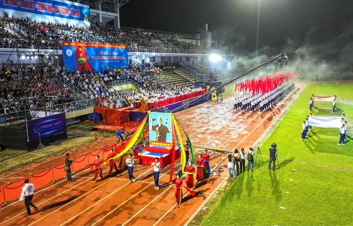 Lễ diễu hành các đoàn tham dự Đại hội Thể dục Thể thao tỉnh An Giang lần thứ I, năm 2026.