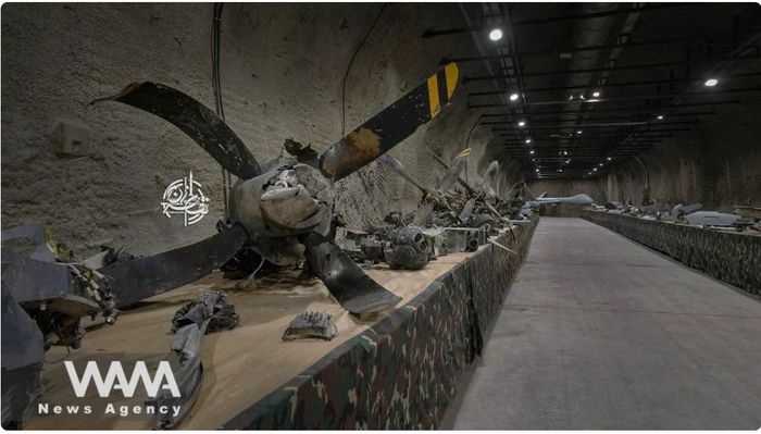 IRGC công bố căn cứ phòng không ngầm và máy bay thù địch bị thu giữ. Ảnh: WANA