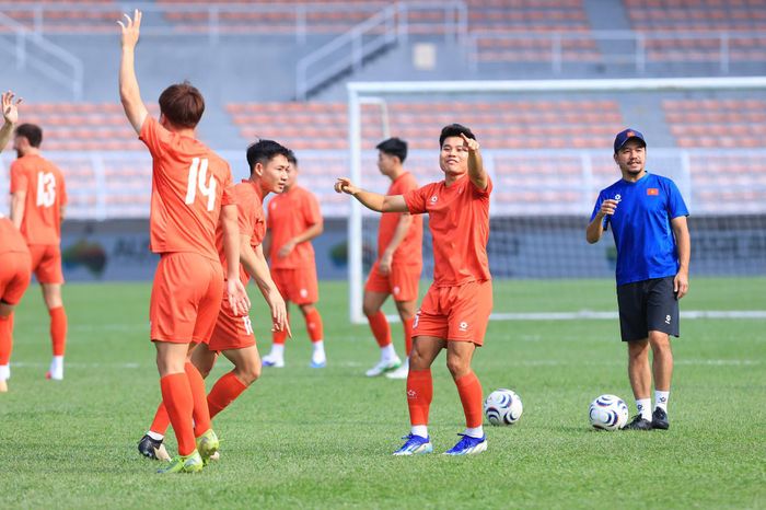 Cuộc đối đầu giữa tuyển Việt Nam vs Malaysia tại bán kết lượt đi ASEAN Cup 2026 diễn ra vào lúc 20h ngày 16/8.