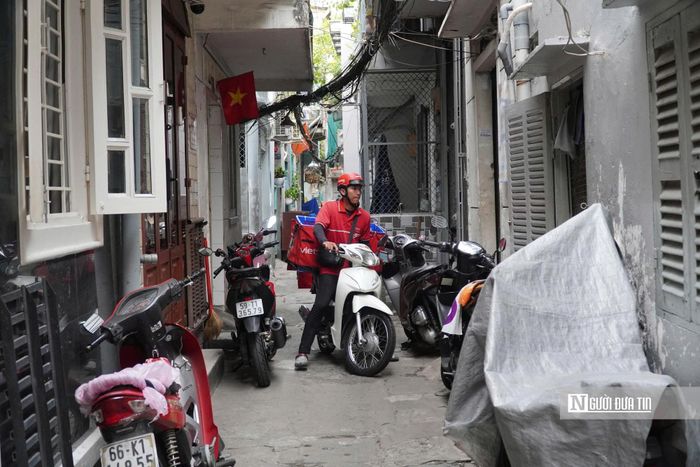 Những con hẻm tại khu Mả Lạng rất chật hẹp.