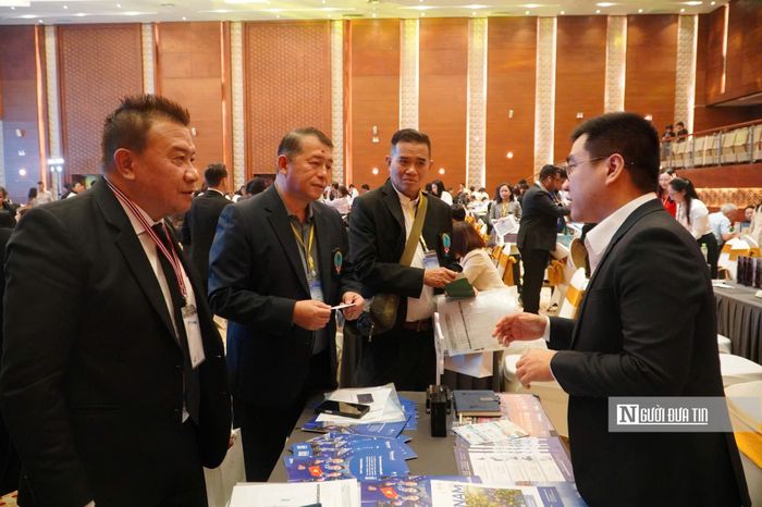 Hoạt động kết nối B2B diễn ra sôi động tại sự kiện.