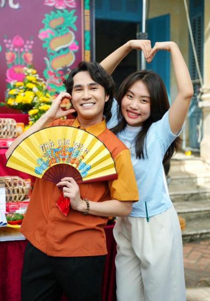 Phương Mỹ Chi và Huỳnh Lập từng có màn hợp tác thành công trong Nhà Gia Tiên. 