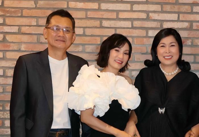 Tình bạn lâu năm của Hữu Châu, Hồng Đào và Hồng Vân vẫn được duy trì qua nhiều năm. Ảnh: FBNV