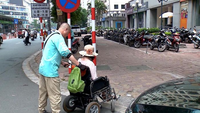 Giao thông cho người khuyết tật vẫn bị xem nhẹ