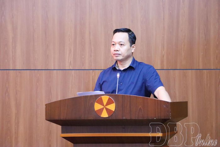 Bí thư Tỉnh ủy Trần Tiến Dũng phát biểu kết luận buổi làm việc.