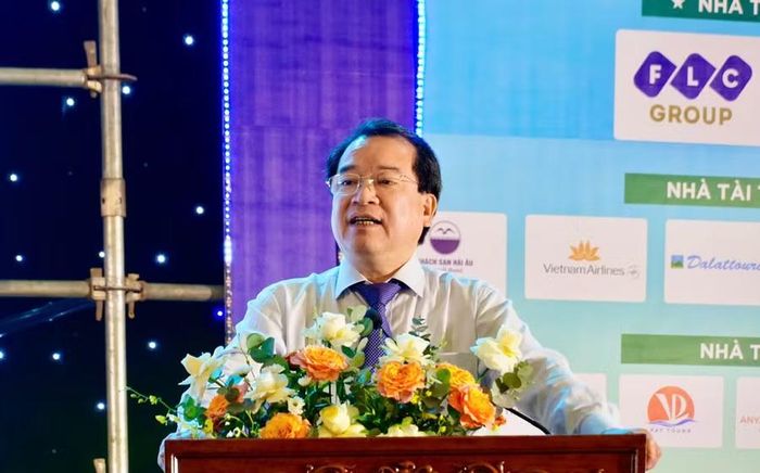  Ông Hà Văn Siêu - Phó Cục trưởng Cục Du lịch Quốc gia Việt Nam đề nghị các doanh nghiệp lữ hành chủ động nghiên cứu thị trường, kiến tạo sản phẩm và đưa các sản phẩm mới vào khai thác. Ảnh: Dương Linh 