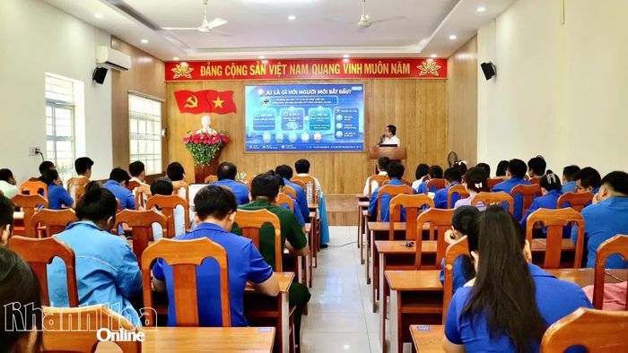 Quang cảnh lớp tập huấn.