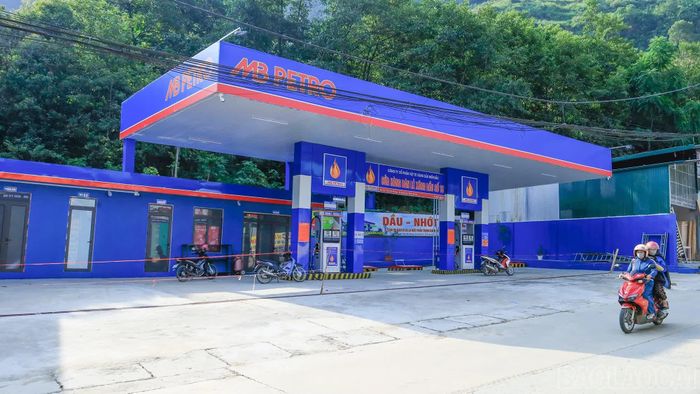 Cửa hàng bán lẻ xăng dầu số 18 đã hoàn thành việc sửa chữa, nâng cấp và đang hoàn thiện thủ tục để hoạt động trở lại.
