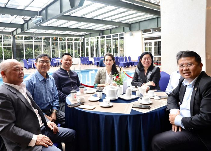 Nhiều doanh nghiệp có năng lực, hoạt động sản xuất, kinh doanh tốt được mời trao đổi kinh nghiệm