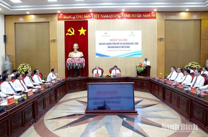 Quang cảnh hội nghị.