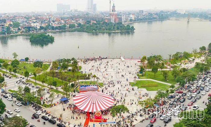 Đô thị phường Việt Trì ngày càng phát triển mạnh mẽ.
