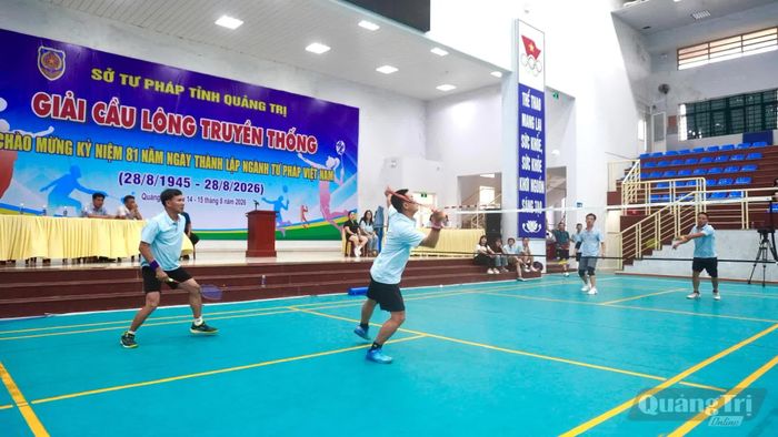 Các trận đấu diễn ra sôi nổi, hấp dẫn với nhiều pha cầu đẹp mắt - Ảnh: H.T