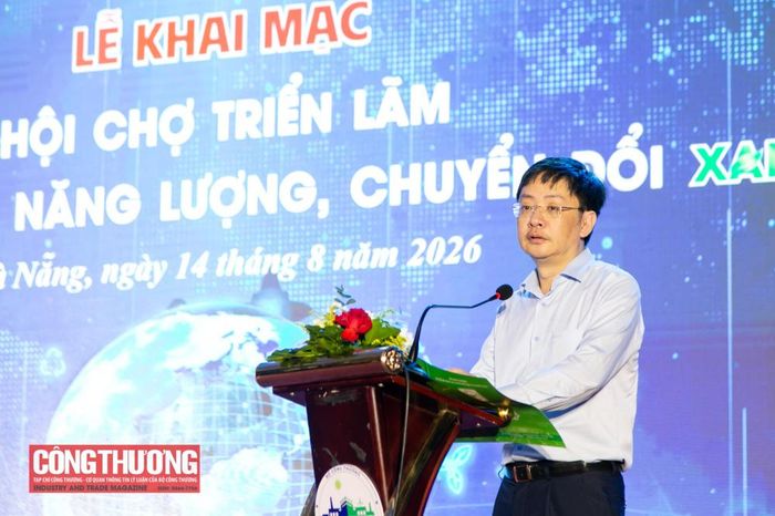 Phó Cục trưởng Cục Đổi mới sáng tạo, Chuyển đổi xanh và Khuyến công Đặng Hải Dũng cho biết, việc sử dụng các thiết bị tiết kiệm năng lượng trong hộ gia đình góp phần quan trọng vào giảm mức tiêu thụ điện và nâng cao hiệu quả sử dụng năng lượng.