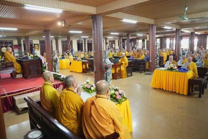  Lễ tạ pháp tại chùa Bồ Đề 