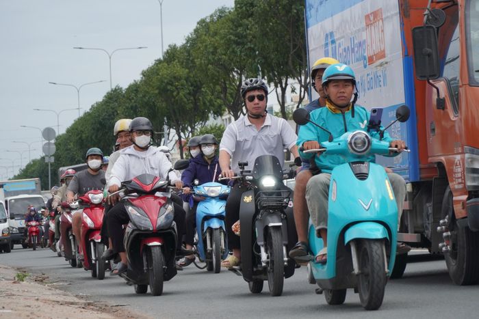 Quốc lộ 22 là tuyến giao thông huyết mạch kết nối TP.HCM với cửa khẩu quốc tế Mộc Bài (Tây Ninh), đóng vai trò quan trọng trong giao thương khu vực ASEAN. Tuy nhiên, tuyến đường hiện chỉ rộng 36 - 40m, thường xuyên xảy ra ùn tắc.