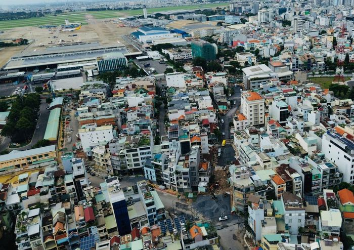 Trên phần kênh được cải tạo, thành phố sẽ hình thành tuyến đường rộng 12m, gồm 4 làn xe, cùng vỉa hè rộng 4m mỗi bên. Tuyến đường được đầu tư đồng bộ hệ thống chiếu sáng, cây xanh, góp phần chỉnh trang khu vực.