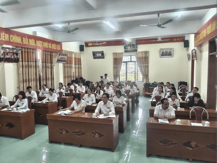 Các đại biểu dự hội nghị.