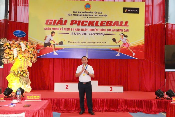 Chánh án TAND tỉnh Thái Nguyên Nguyễn Minh Hùng phát biểu bế mạc giải đấu.