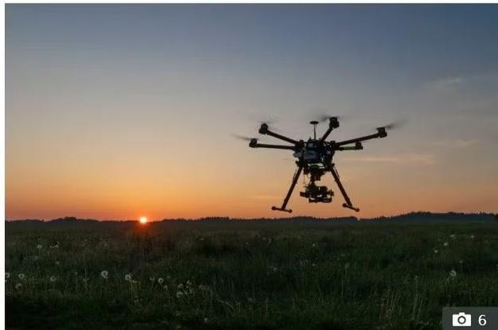 Tại World Cup 2014 ở Brazil, đội tuyển Pháp tuyên bố bị UAV theo dõi. Ảnh: Getty