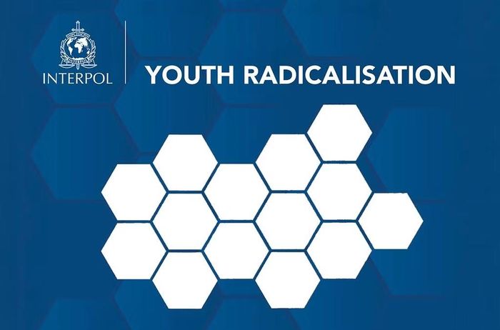  Báo cáo “Sự cực đoan hóa trong giới trẻ” do Cục Chống khủng bố INTERPOL nghiên cứu lần đầu được công bố. Ảnh: INTERPOL 
