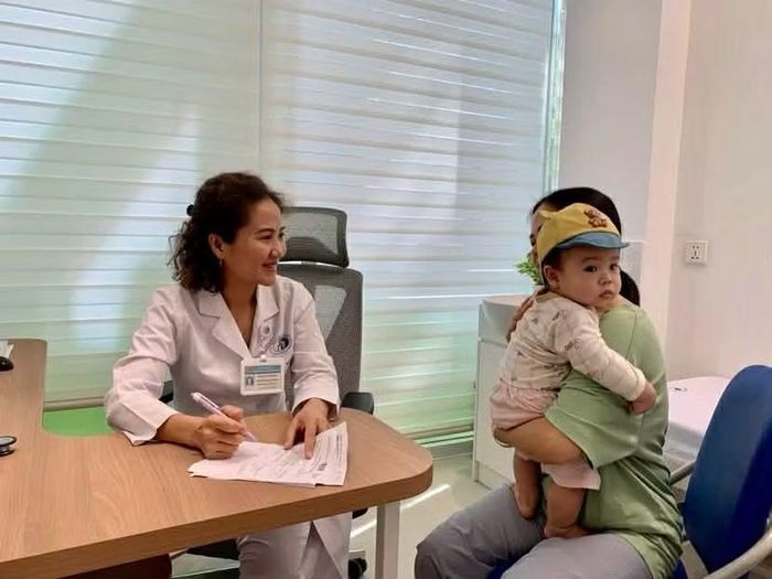 Từ 18/8, Hà Nội khám sức khỏe định kỳ miễn phí cho trẻ em và học sinh.